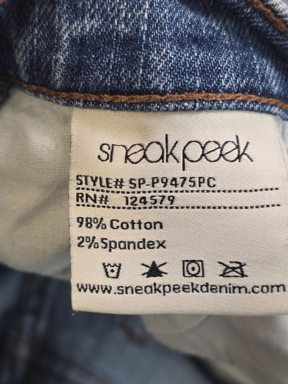 Sneak Peek Womens Floral Embroidered Blue Jeans Size 7 Distressed - Picture 5 of 8